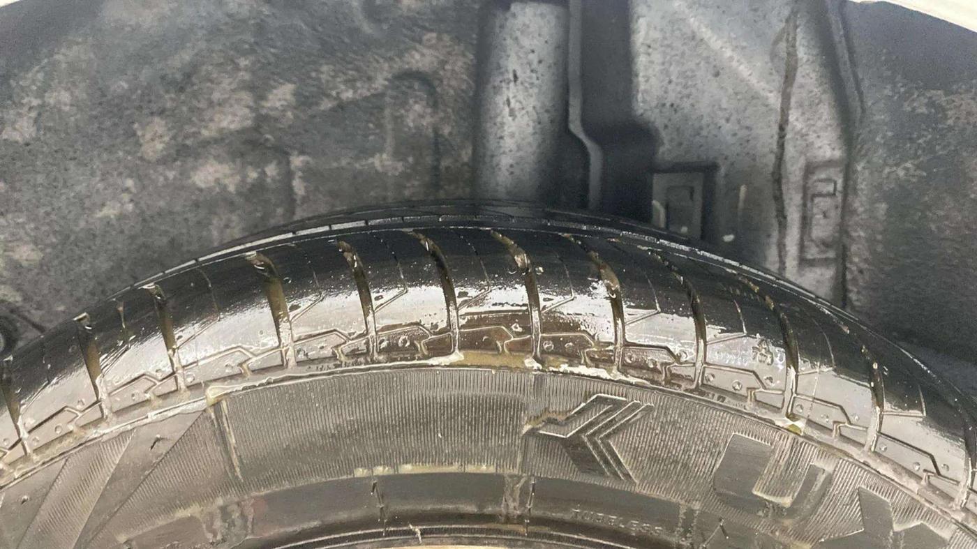 2013 Toyota Etios G, Petrol, Manual, 57,884 km, Left Rear Tyre Tread