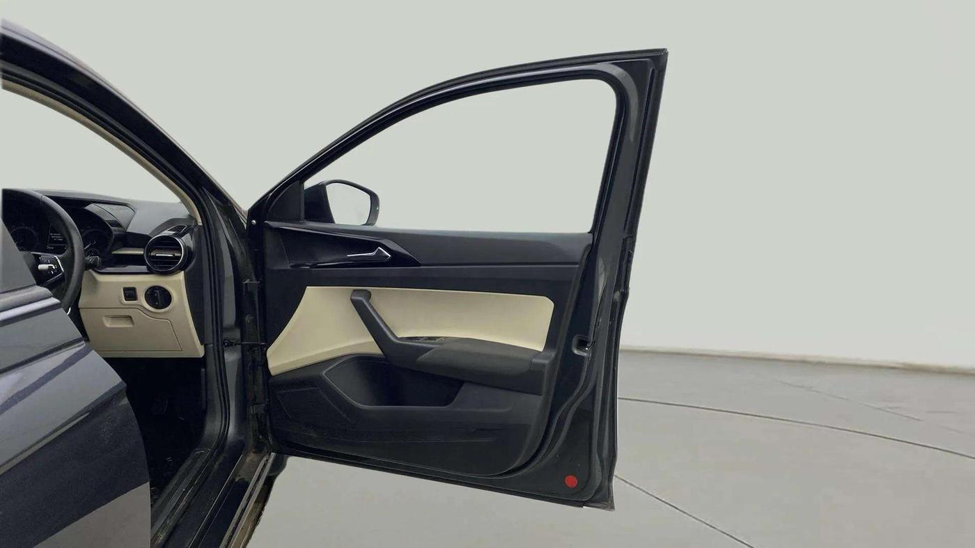 2023 Skoda SLAVIA Ambition 1.5L TSI, Petrol, Manual, 21,223 km, RHS Front Door
