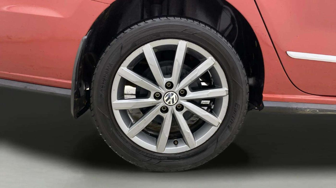 2020 Volkswagen Vento HIGHLINE PLUS 1.0L TSI, Petrol, Manual, 65,182 km, Right Rear Wheel