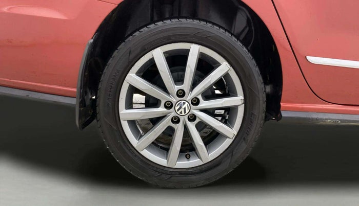 2020 Volkswagen Vento HIGHLINE PLUS 1.0L TSI, Petrol, Manual, 64,479 km, Right Rear Wheel