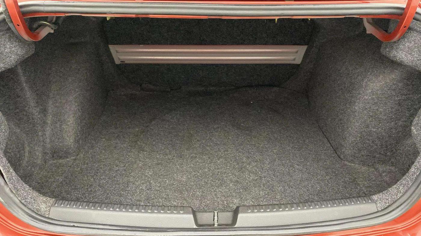 2020 Volkswagen Vento HIGHLINE PLUS 1.0L TSI, Petrol, Manual, 65,182 km, Boot Inside