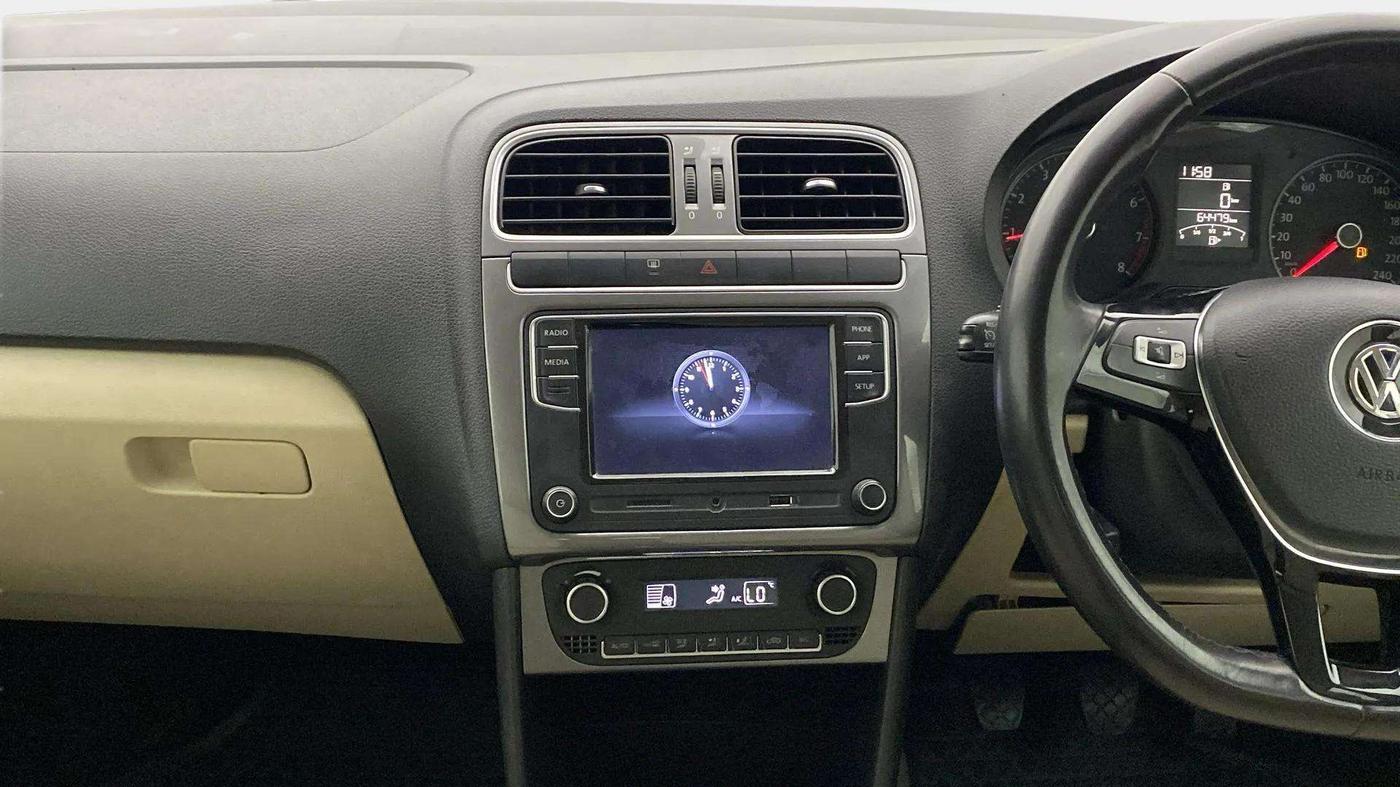 2020 Volkswagen Vento HIGHLINE PLUS 1.0L TSI, Petrol, Manual, 65,182 km, Air Conditioner