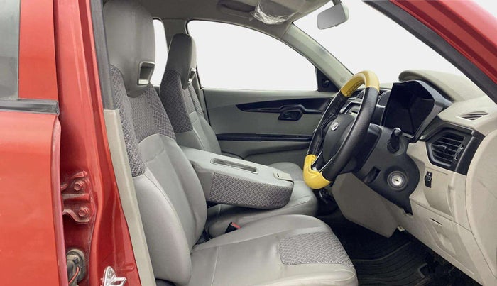 2017 Mahindra Kuv100 K4 6 STR, Petrol, Manual, 20,129 km, Right Side Front Door Cabin