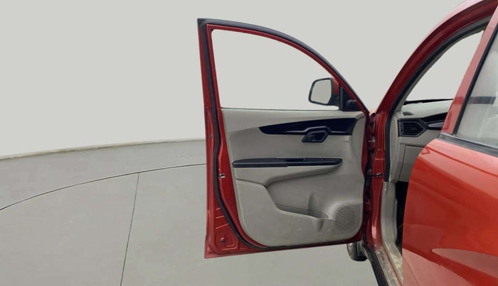 2017 Mahindra Kuv100 K4 6 STR, Petrol, Manual, 20,129 km, LHS Front Door