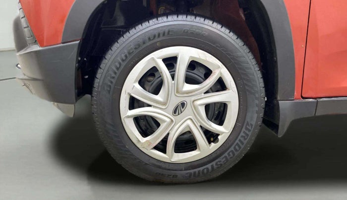 2017 Mahindra Kuv100 K4 6 STR, Petrol, Manual, 20,129 km, Left Front Wheel