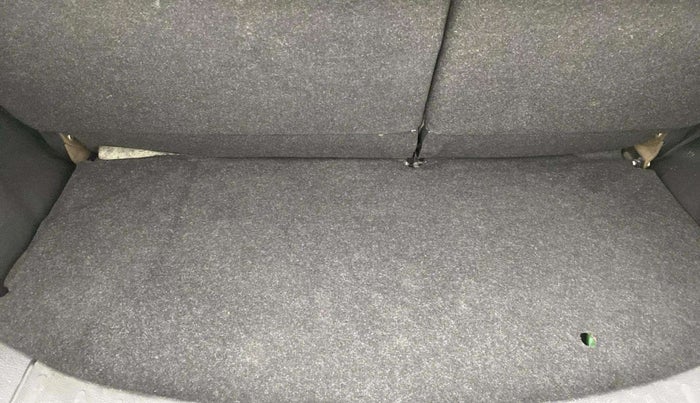 2016 Maruti Wagon R 1.0 VXI, Petrol, Manual, 18,338 km, Boot Inside
