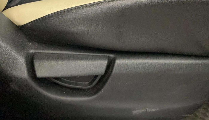 2021 Hyundai NEW SANTRO SPORTZ MT, Petrol, Manual, 28,825 km, Driver Side Adjustment Panel