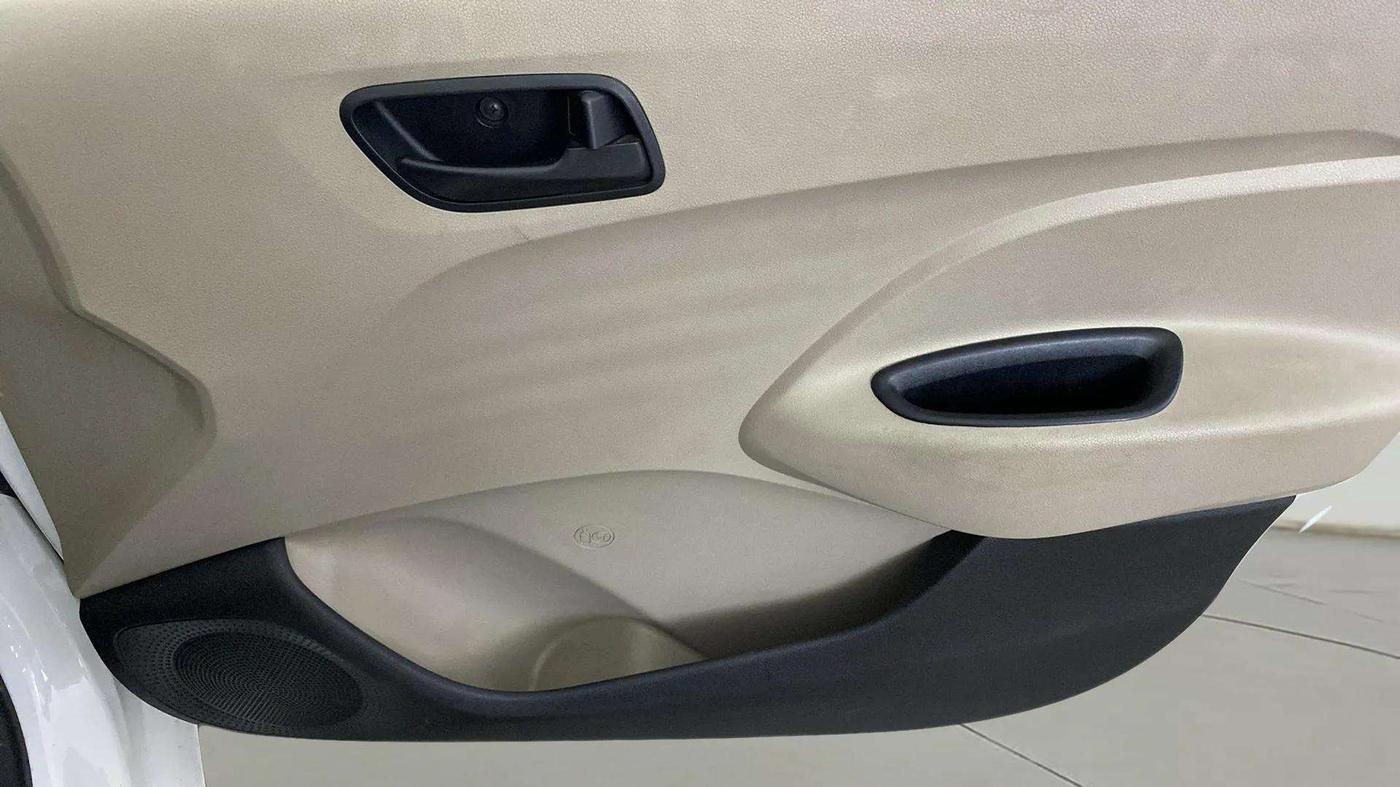 2021 Hyundai NEW SANTRO SPORTZ MT, Petrol, Manual, 28,825 km, Driver Side Door Panels Control