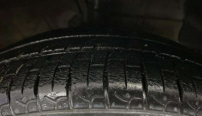 2021 Hyundai NEW SANTRO SPORTZ MT, Petrol, Manual, 28,825 km, Right Front Tyre Tread