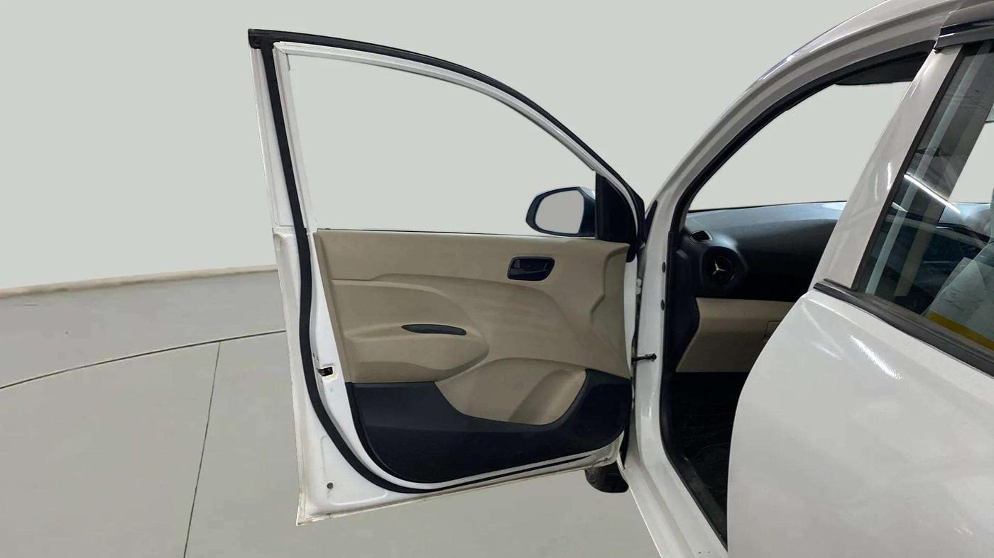 2021 Hyundai NEW SANTRO SPORTZ MT, Petrol, Manual, 28,825 km, LHS Front Door