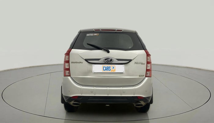 2015 Mahindra XUV500 W10, Diesel, Manual, 97,303 km, Back/Rear