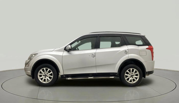 2015 Mahindra XUV500 W10, Diesel, Manual, 97,303 km, Left Side