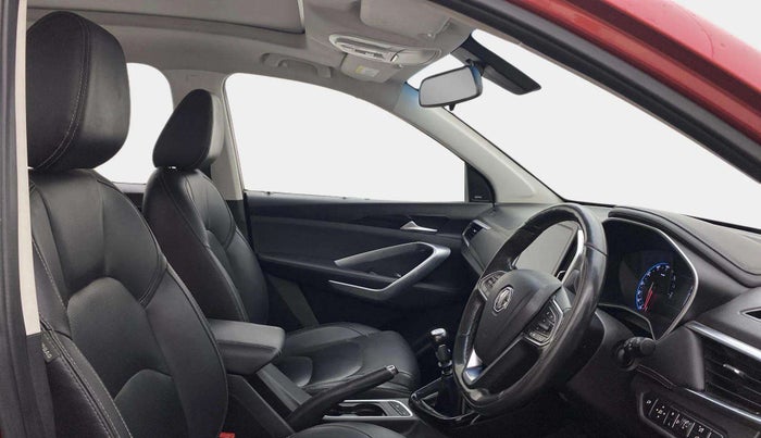 2020 MG HECTOR SHARP 2.0 DIESEL, Diesel, Manual, 97,952 km, Right Side Front Door Cabin
