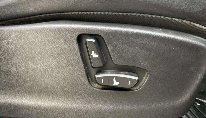 2020 MG HECTOR SHARP 2.0 DIESEL, Diesel, Manual, 97,952 km, Driver Side Adjustment Panel
