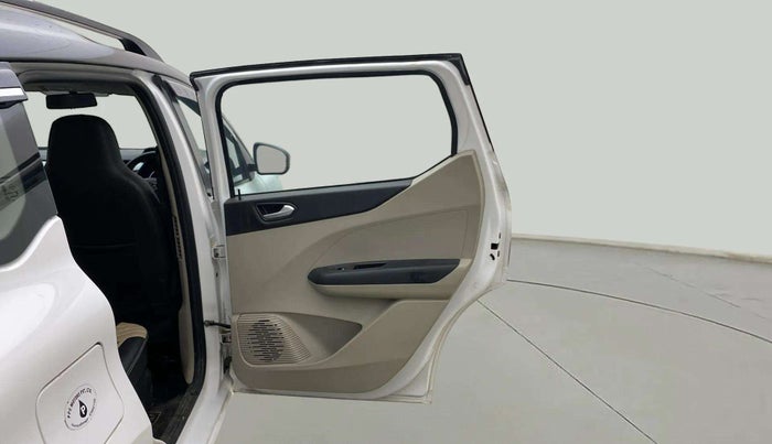 2024 Renault TRIBER RXZ AMT, Petrol, Automatic, 13,052 km, RHS Rear Door