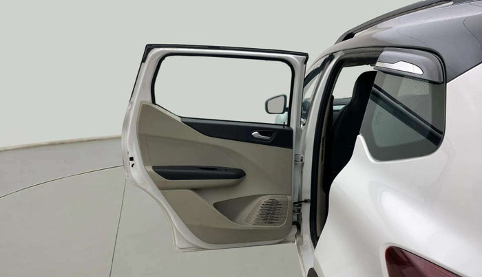 2024 Renault TRIBER RXZ AMT, Petrol, Automatic, 13,052 km, LHS Rear Door