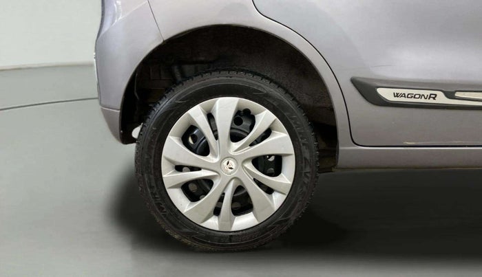 2017 Maruti Wagon R 1.0 VXI AMT, CNG, Automatic, 34,639 km, Right Rear Wheel