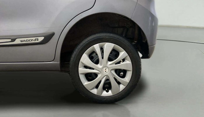 2017 Maruti Wagon R 1.0 VXI AMT, CNG, Automatic, 34,639 km, Left Rear Wheel