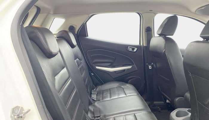 2016 Ford Ecosport TITANIUM+ 1.5L DIESEL, Diesel, Manual, 1,10,038 km, Right Side Rear Door Cabin