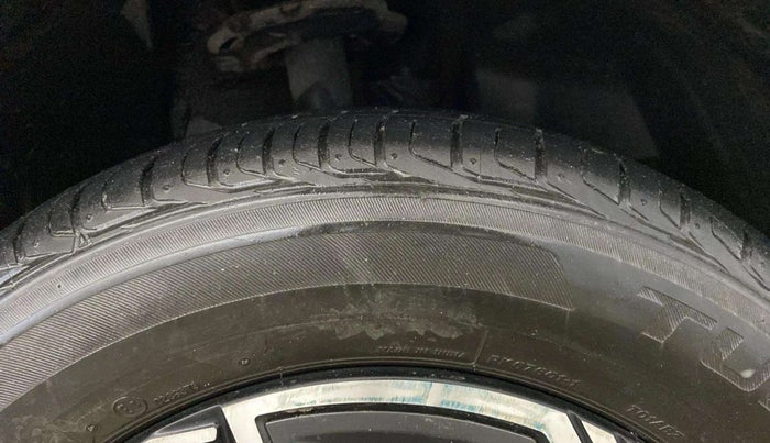 2023 Tata NEXON CREATIVE PLUS S 1.2 REVOTRON 6 MT DT, Petrol, Manual, 30,129 km, Right Front Tyre Tread
