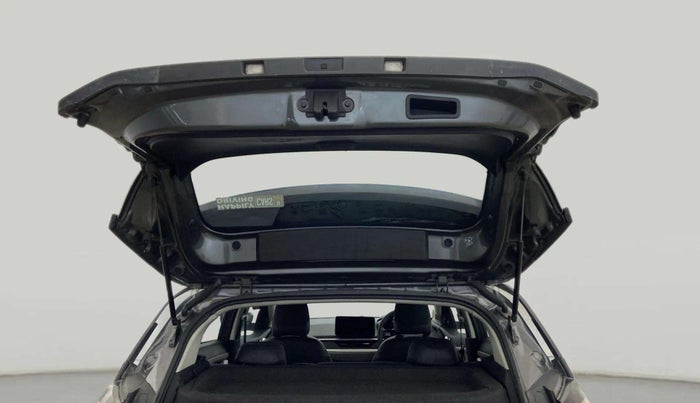 2023 Tata NEXON CREATIVE PLUS S 1.2 REVOTRON 6 MT DT, Petrol, Manual, 30,129 km, Boot Door Open