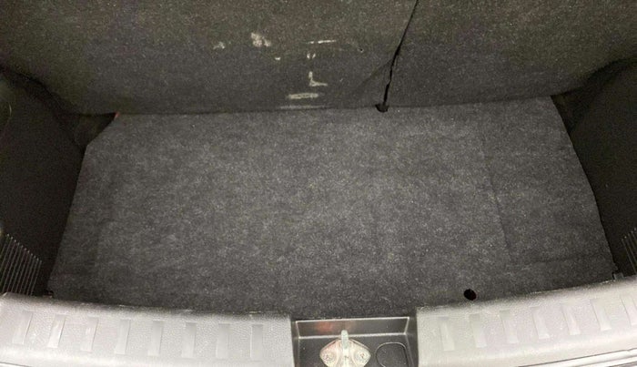 2016 Maruti Swift ZXI, Petrol, Manual, 35,345 km, Boot Inside