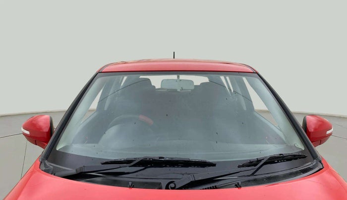 2016 Maruti Swift ZXI, Petrol, Manual, 35,345 km, Front Windshield