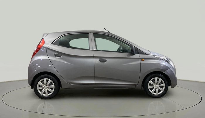 2013 Hyundai Eon MAGNA +, Petrol, Manual, 21,889 km, Right Side View