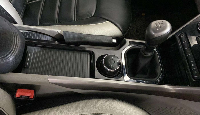 2018 Tata NEXON XZ PLUS PETROL, Petrol, Manual, 33,177 km, Gear Lever
