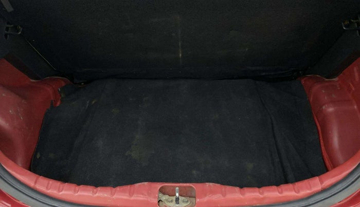 2017 Hyundai Eon ERA +, Petrol, Manual, 79,701 km, Boot Inside