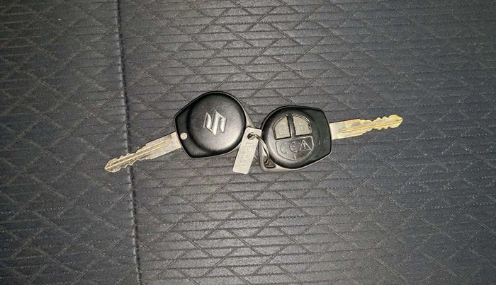 2019 Maruti Baleno DELTA PETROL 1.2, Petrol, Manual, 35,688 km, Key Close Up