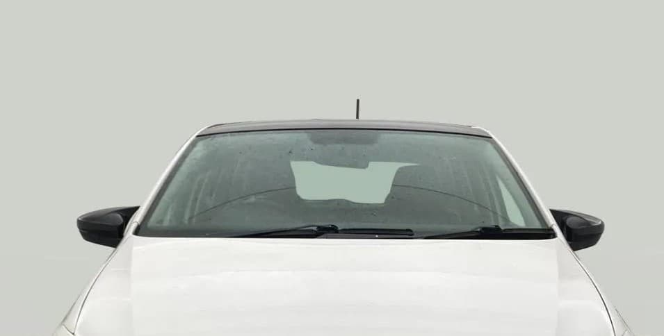 2020 Volkswagen Polo COMFORTLINE PLUS 1.0L MPI, Petrol, Manual, 75,886 km, Front Windshield