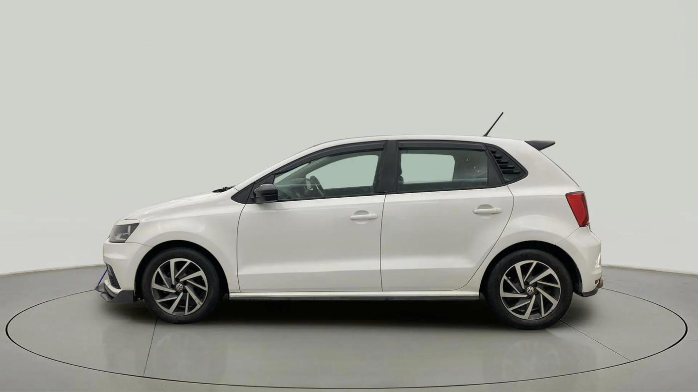 2020 Volkswagen Polo COMFORTLINE PLUS 1.0L MPI, Petrol, Manual, 75,886 km, Left Side