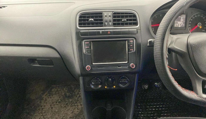 2020 Volkswagen Polo COMFORTLINE PLUS 1.0L MPI, Petrol, Manual, 75,886 km, Air Conditioner