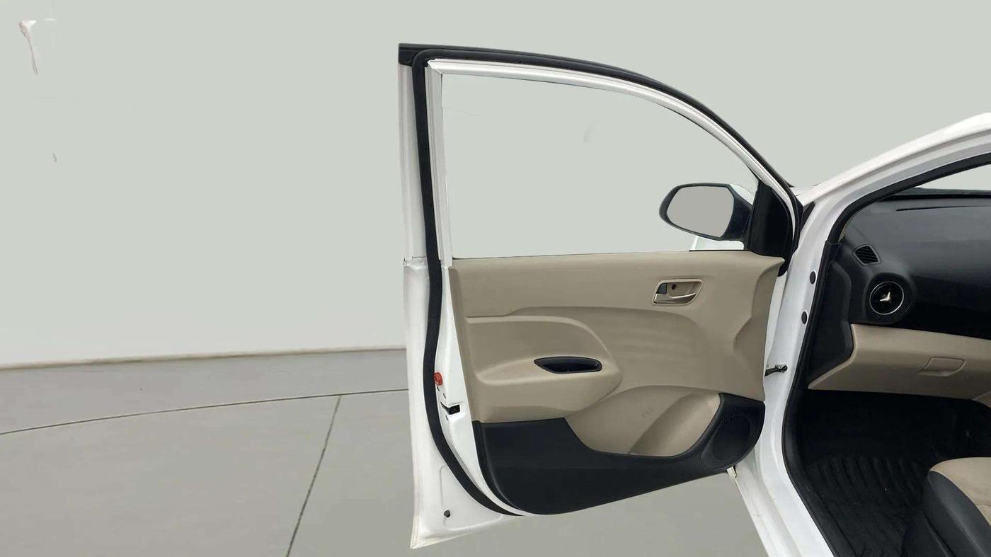 2022 Hyundai NEW SANTRO SPORTZ AMT, Petrol, Automatic, 17,048 km, LHS Front Door