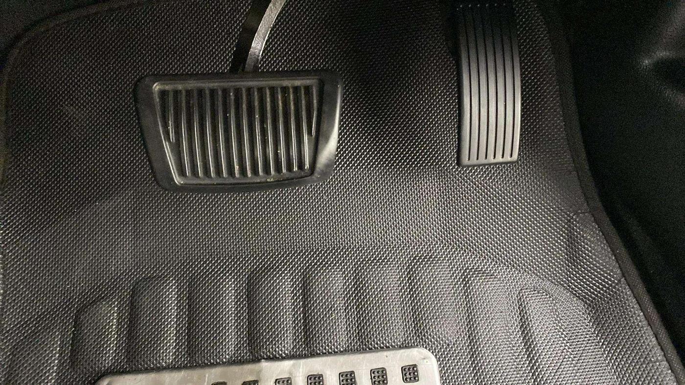 2022 Hyundai NEW SANTRO SPORTZ AMT, Petrol, Automatic, 17,048 km, Pedals