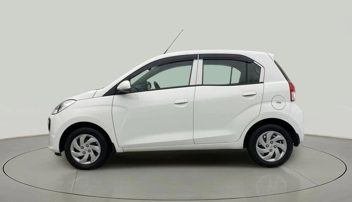 2022 Hyundai NEW SANTRO SPORTZ AMT, Petrol, Automatic, 16,989 km, Left Side