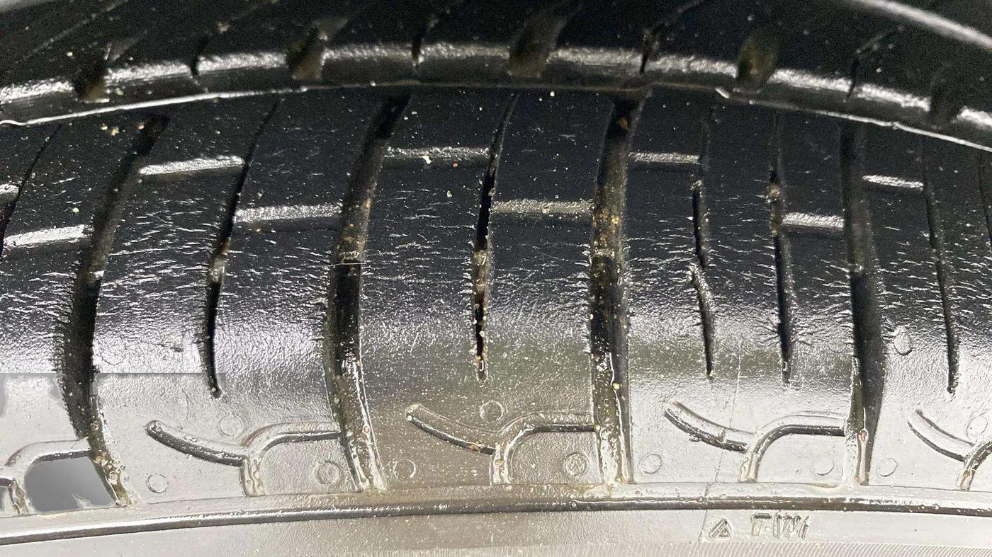 2022 Hyundai NEW SANTRO SPORTZ AMT, Petrol, Automatic, 17,048 km, Left Front Tyre Tread