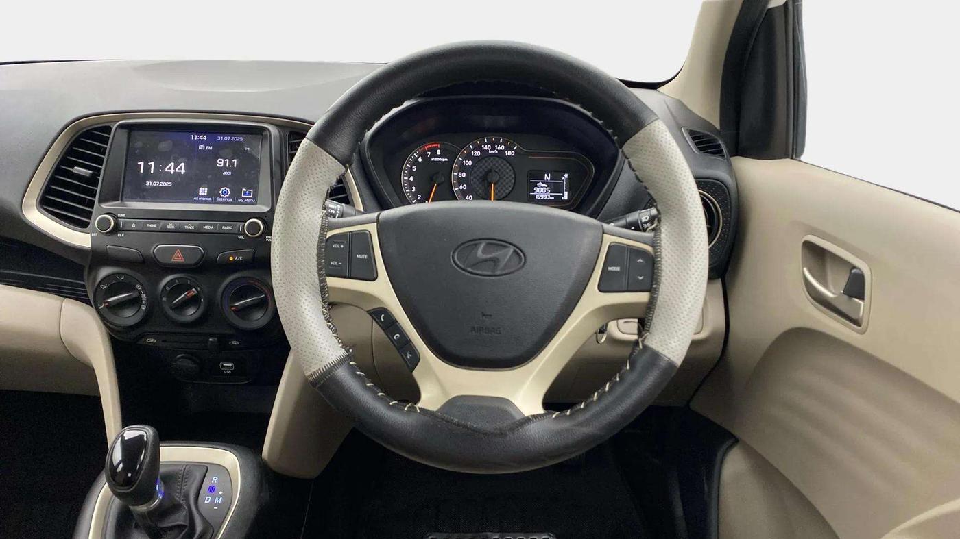 2022 Hyundai NEW SANTRO SPORTZ AMT, Petrol, Automatic, 17,048 km, Steering Wheel Close Up