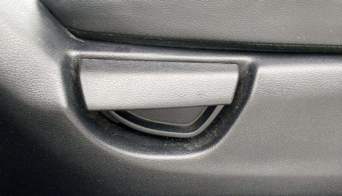 2022 Hyundai NEW SANTRO SPORTZ AMT, Petrol, Automatic, 16,989 km, Driver Side Adjustment Panel