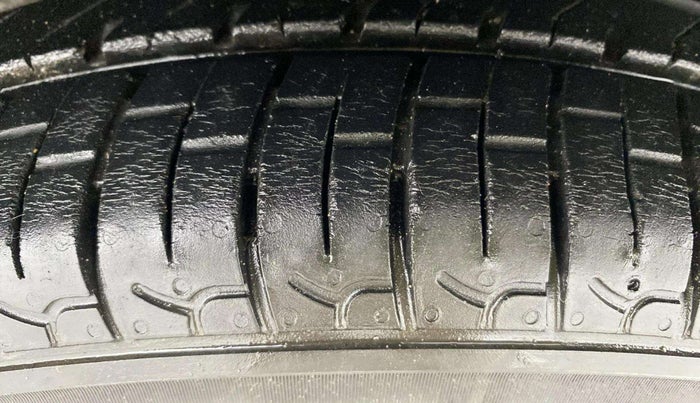 2022 Hyundai NEW SANTRO SPORTZ AMT, Petrol, Automatic, 16,989 km, Right Rear Tyre Tread