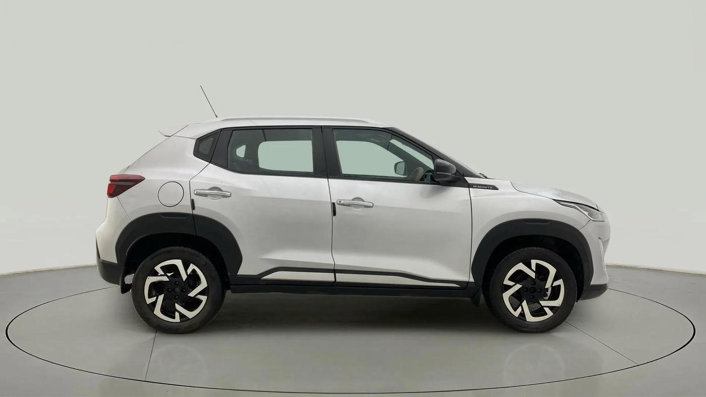 2020 Nissan MAGNITE XV TURBO, Petrol, Manual, 46,686 km, Right Side View