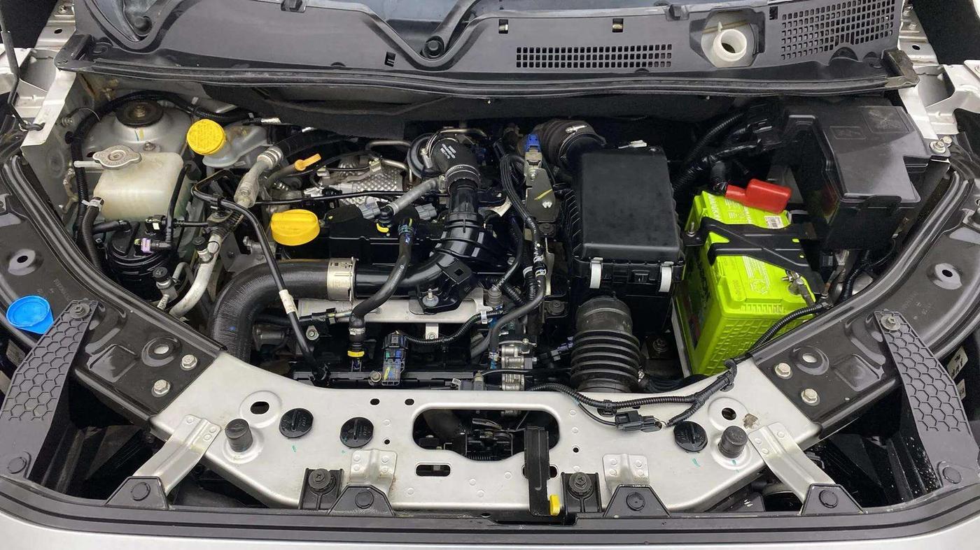 2020 Nissan MAGNITE XV TURBO, Petrol, Manual, 46,686 km, Engine View