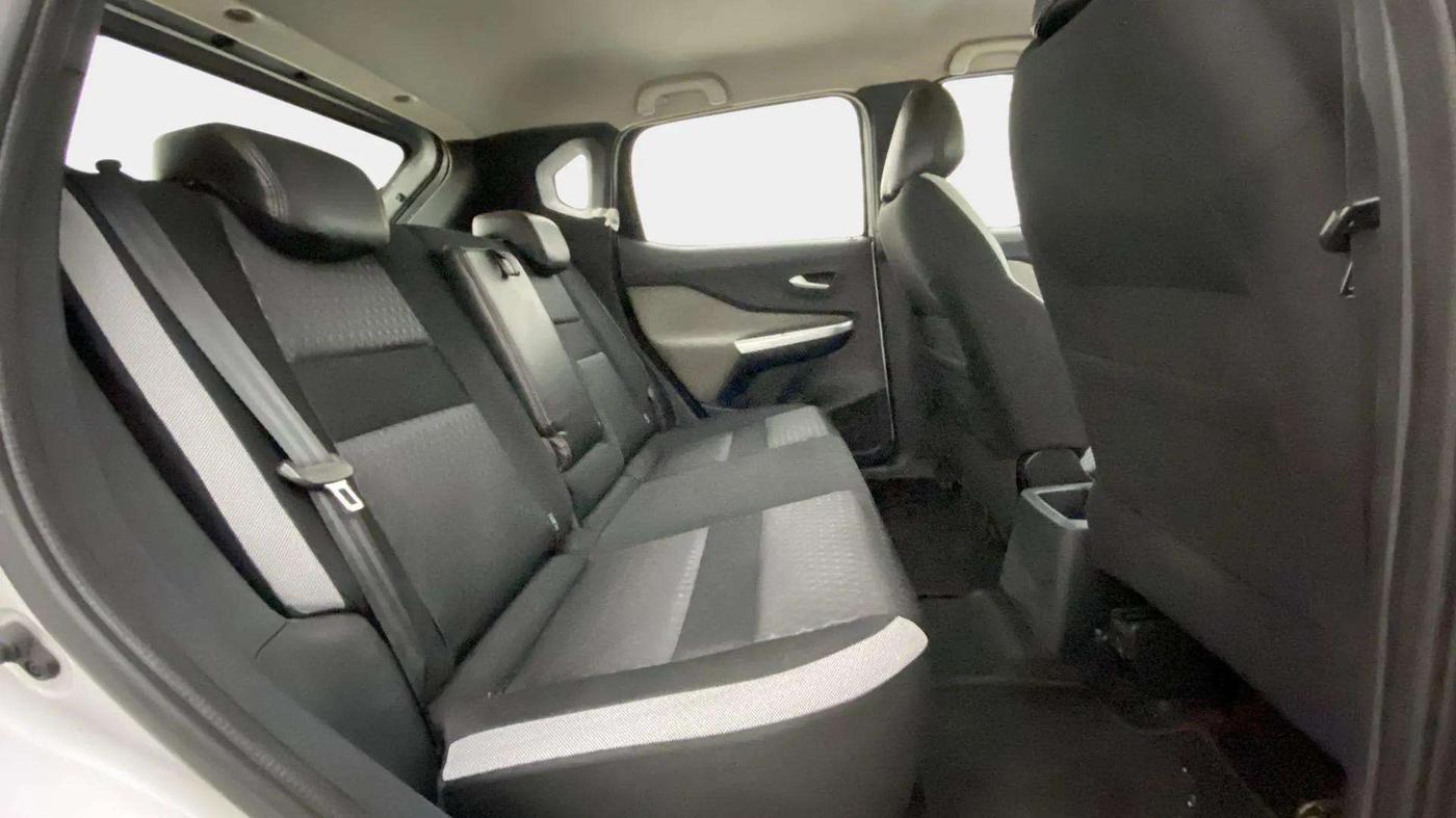 2020 Nissan MAGNITE XV TURBO, Petrol, Manual, 46,686 km, Right Side Rear Door Cabin