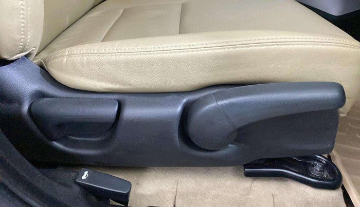 2019 Honda City 1.5L I-VTEC ZX, Petrol, Manual, 53,852 km, Driver Side Adjustment Panel
