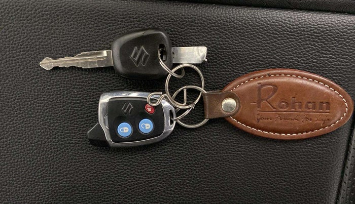 2024 Maruti Alto K10 VXI, Petrol, Manual, 17,230 km, Key Close Up