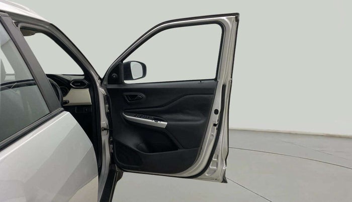 2022 Nissan MAGNITE XE, Petrol, Manual, 35,266 km, RHS Front Door
