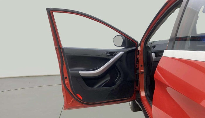 2021 Tata NEXON XM SUNROOF PETROL, Petrol, Manual, 79,002 km, LHS Front Door