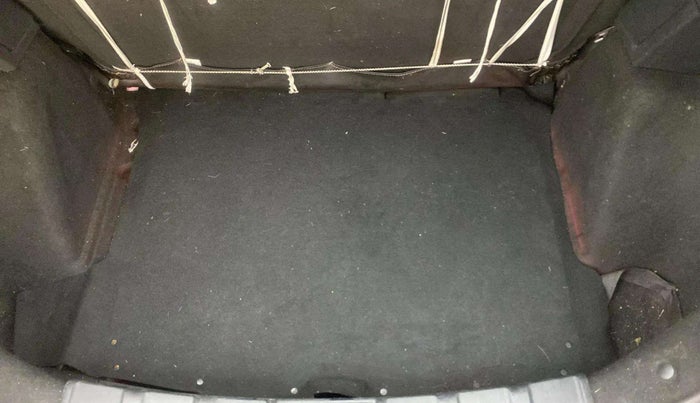 2021 Tata NEXON XM SUNROOF PETROL, Petrol, Manual, 79,002 km, Boot Inside