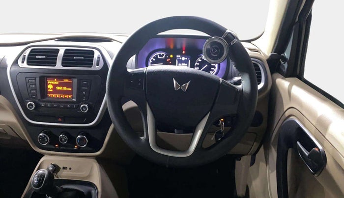 2023 Mahindra BOLERO NEO N 8, Diesel, Manual, 24,138 km, Steering Wheel Close Up